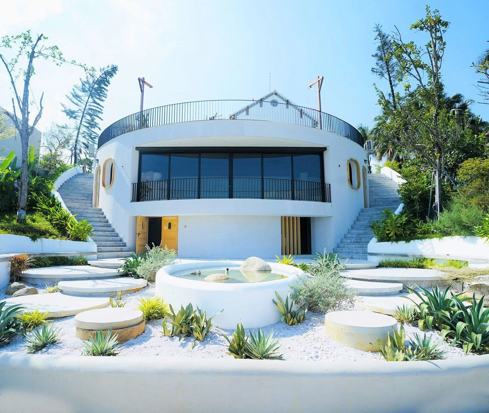 TẠI SAO NÊN CHỌN C+ DECOR?